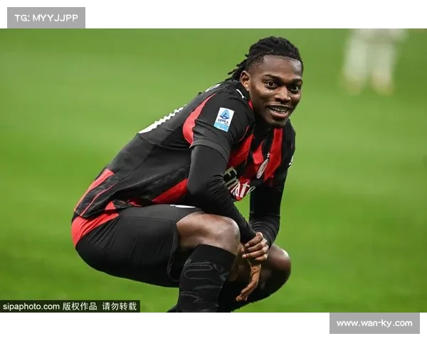 AC米兰1-0拉齐奥，莱奥制胜球引发赛后争议